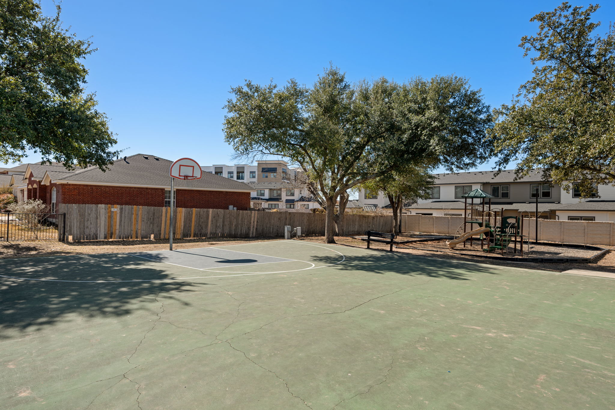 1402 Quicksilver Circle Round Rock, TX 78665 - Photo 36 of 39