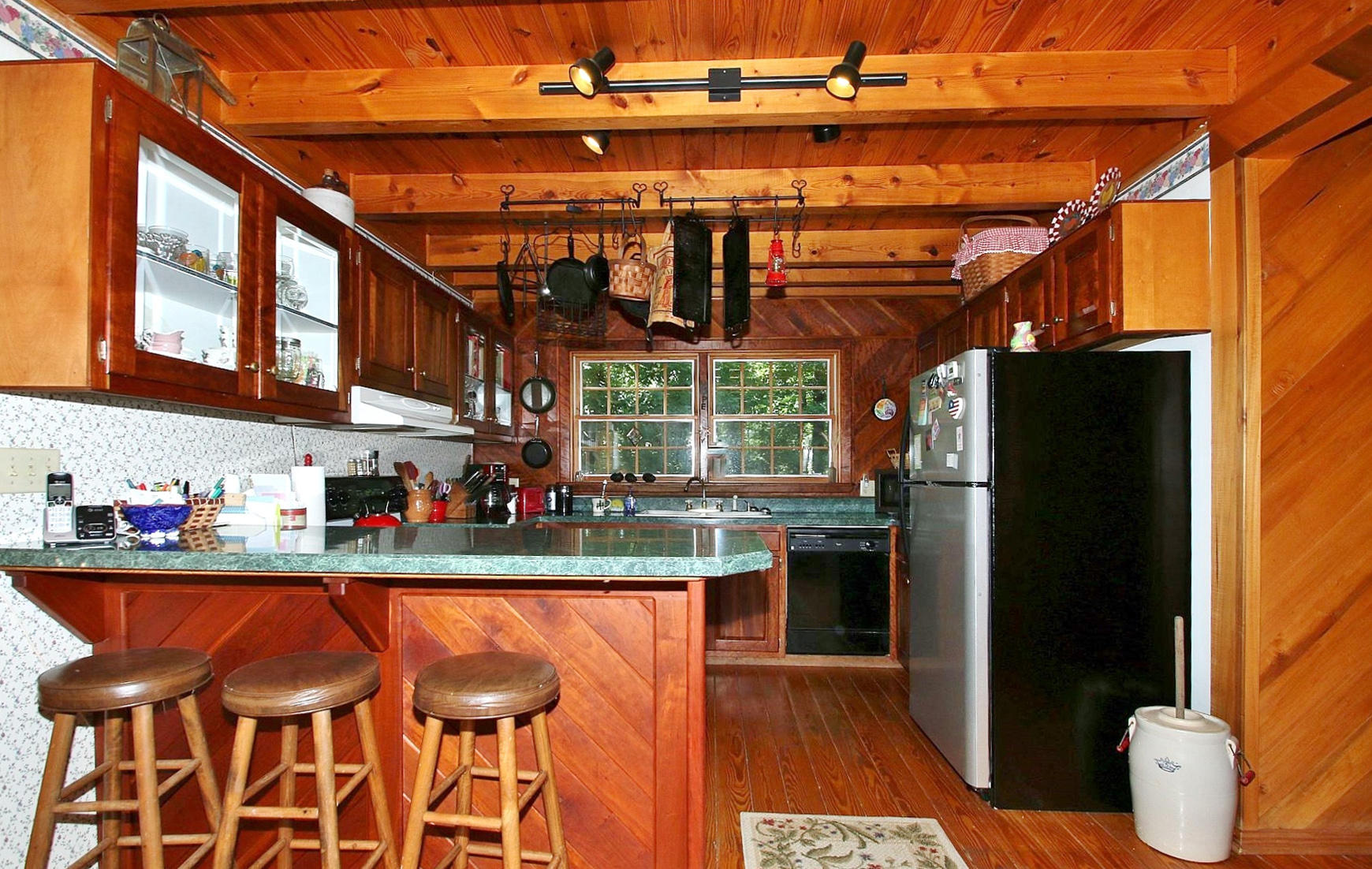 4050 Bonbrook Mill Road Boones Mill, VA 24065 - Photo 22 of 69 Breakfast Bar/Island