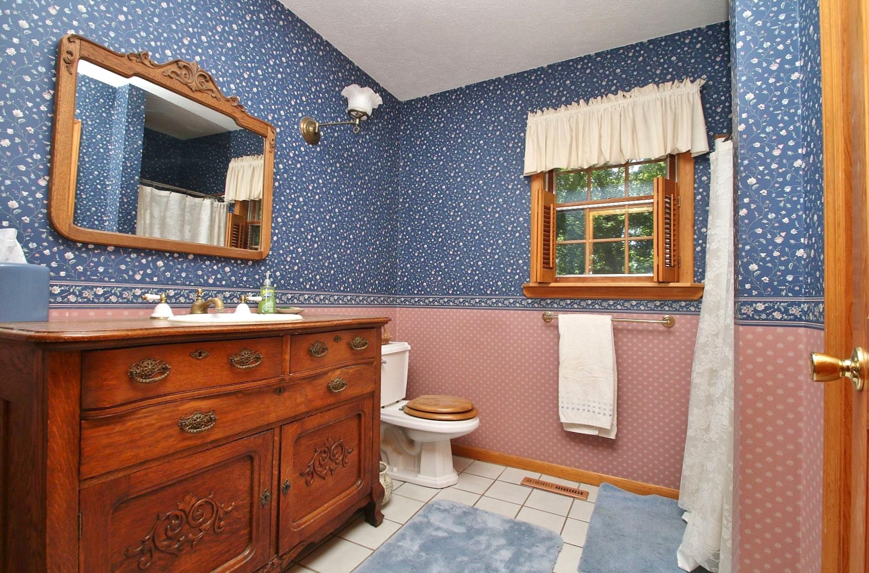 4050 Bonbrook Mill Road Boones Mill, VA 24065 - Photo 25 of 69 Hall Bath