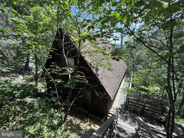 $339,000 | 198 Hood's Point Road, Basye, VA 22810