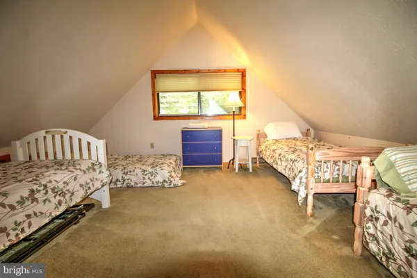 $339,000 | 198 Hood's Point Road, Basye, VA 22810