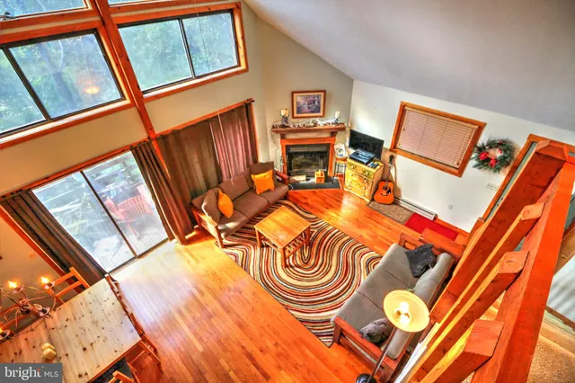 $339,000 | 198 Hood's Point Road, Basye, VA 22810