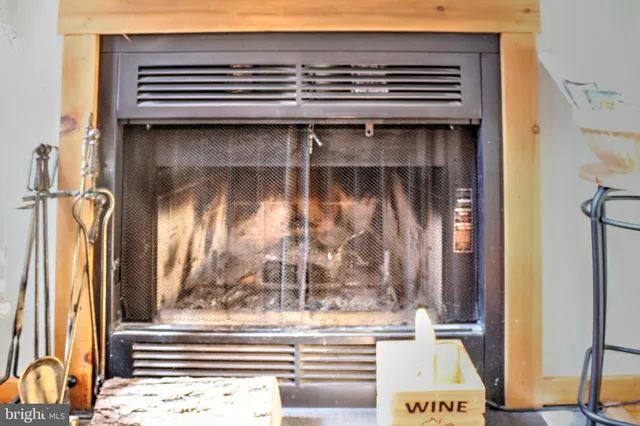 $339,000 | 198 Hood's Point Road, Basye, VA 22810