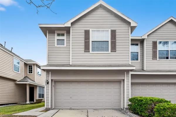 $1,900 | 16623 Newglen Lane, Houston, TX 77084