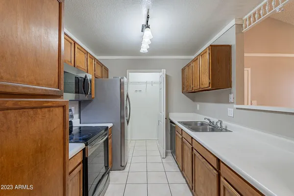 $1,450 | 1942 South Emerson, Unit 110, Mesa, AZ 85210