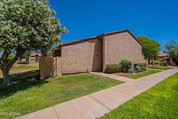 $1,450 | 1942 South Emerson, Unit 110, Mesa, AZ 85210