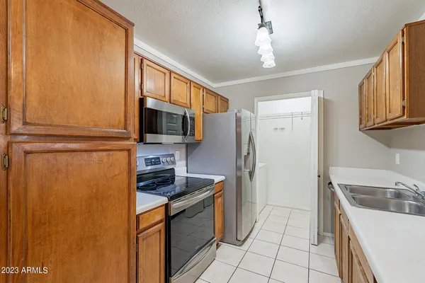 $1,450 | 1942 South Emerson, Unit 110, Mesa, AZ 85210