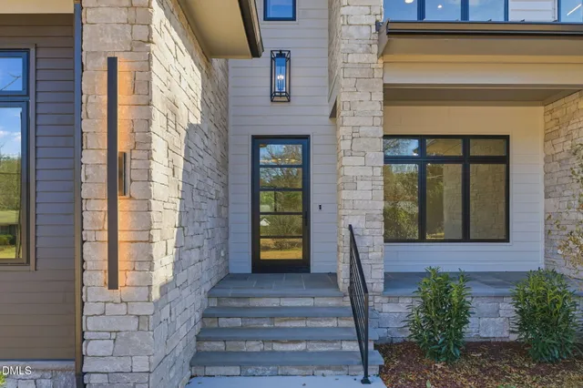 $2,390,000 | 403 Carolyn Court, Cary, NC 27511