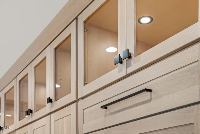 $2,390,000 | 403 Carolyn Court, Cary, NC 27511