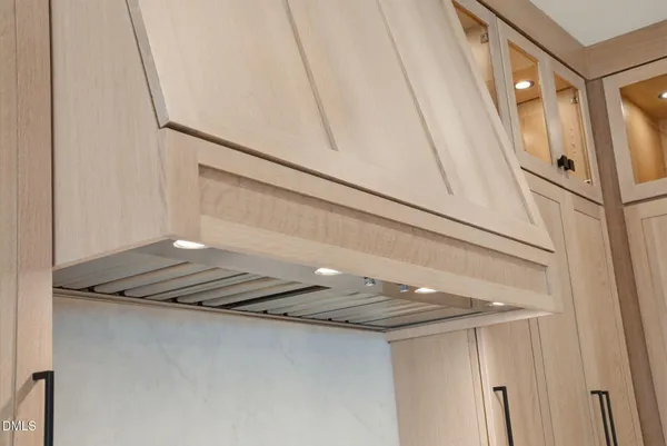 $2,390,000 | 403 Carolyn Court, Cary, NC 27511