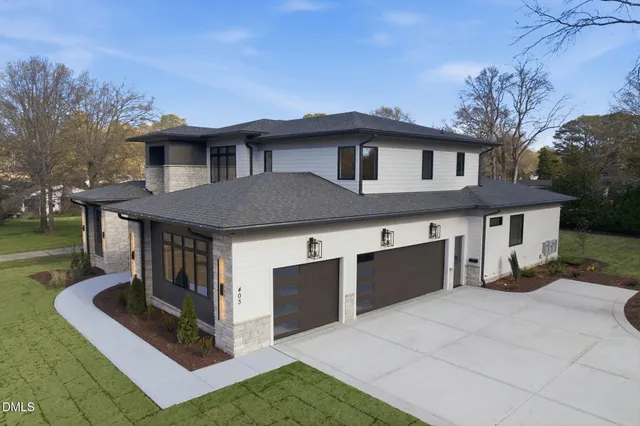 $2,390,000 | 403 Carolyn Court, Cary, NC 27511