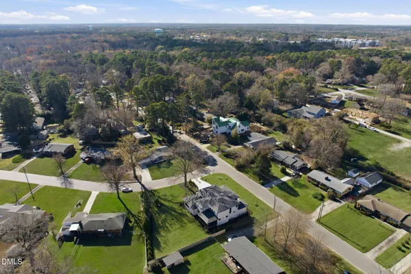 $2,390,000 | 403 Carolyn Court, Cary, NC 27511