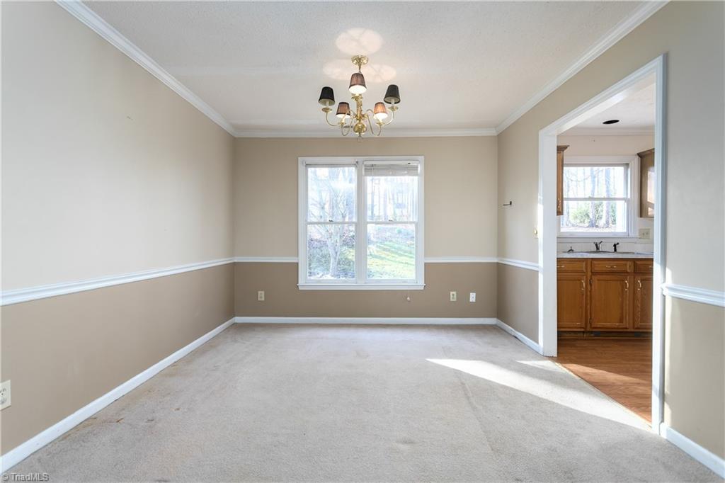 3308 Timberwolf Avenue High Point, NC 27265 - Photo 9 of 30 Dining Rm
