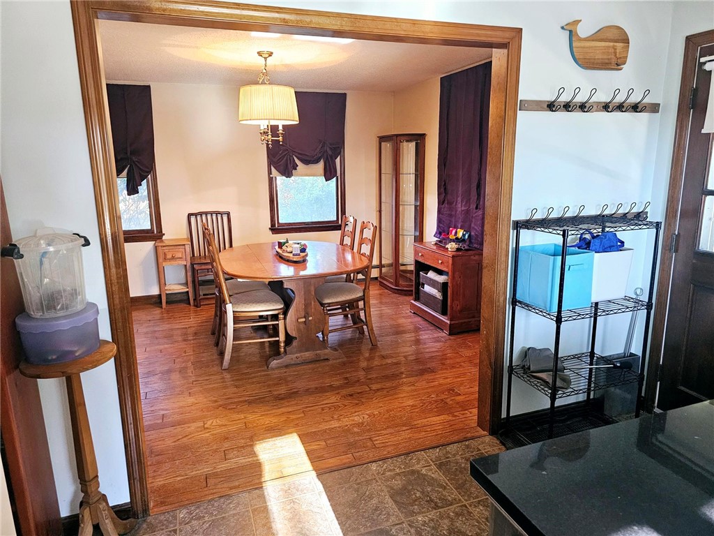 18 Brookside Road Westerly, RI 02891 - Photo 5 of 23