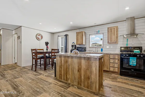 $220,000 | 4710 Hueco Tanks Road, El Paso, TX 79938