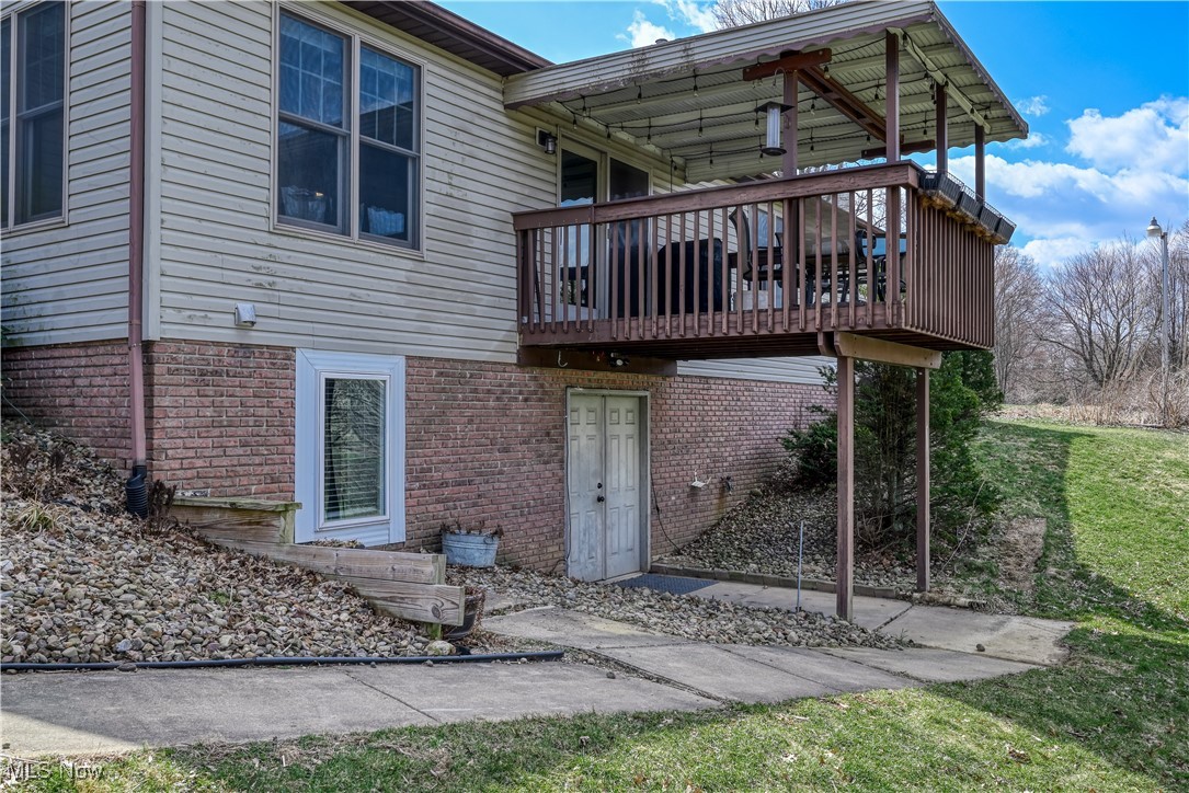 2747 Alexander Road Atwater, OH 44201 - Photo 5 of 41