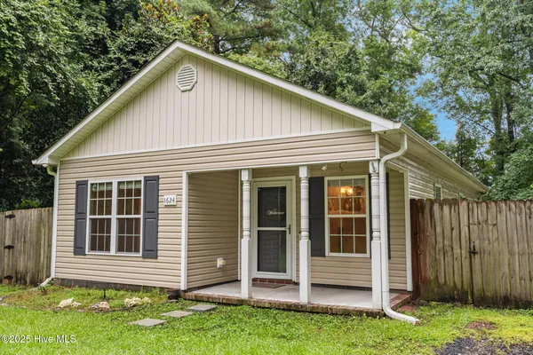 $1,550 | 1624 Hargett Street, Jacksonville, NC 28540