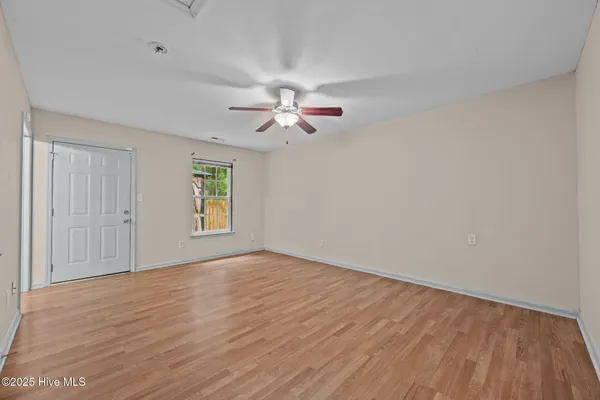 $1,550 | 1624 Hargett Street, Jacksonville, NC 28540