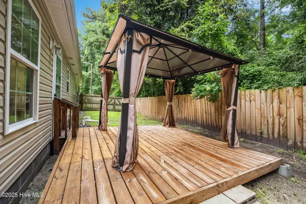 $1,550 | 1624 Hargett Street, Jacksonville, NC 28540