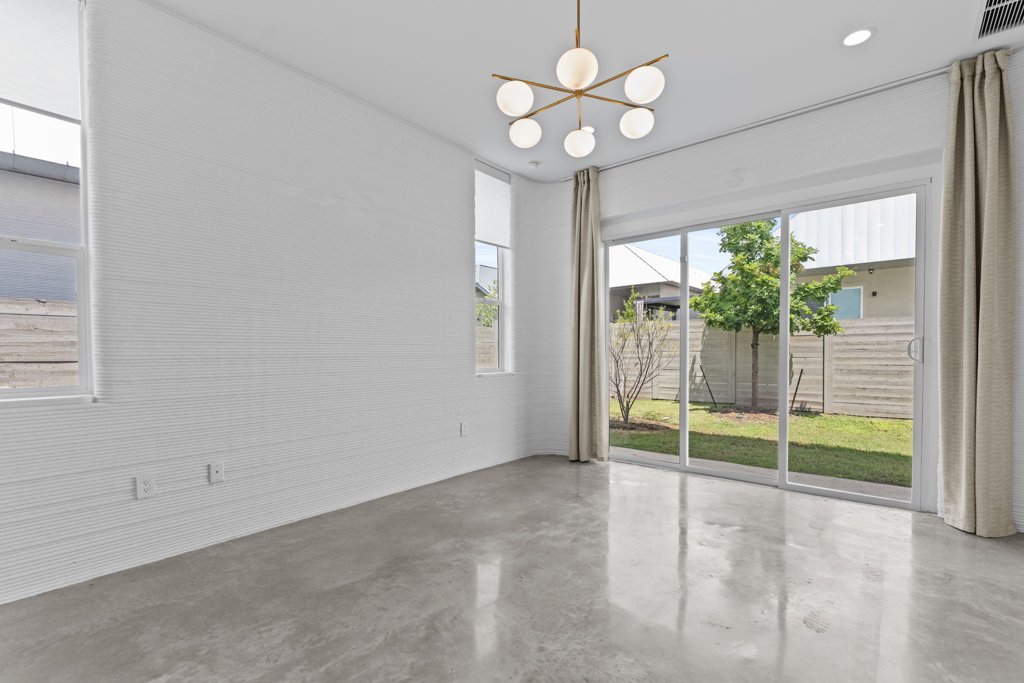 113 Rough Crk Road Georgetown, TX 78628 - Photo 15 of 27