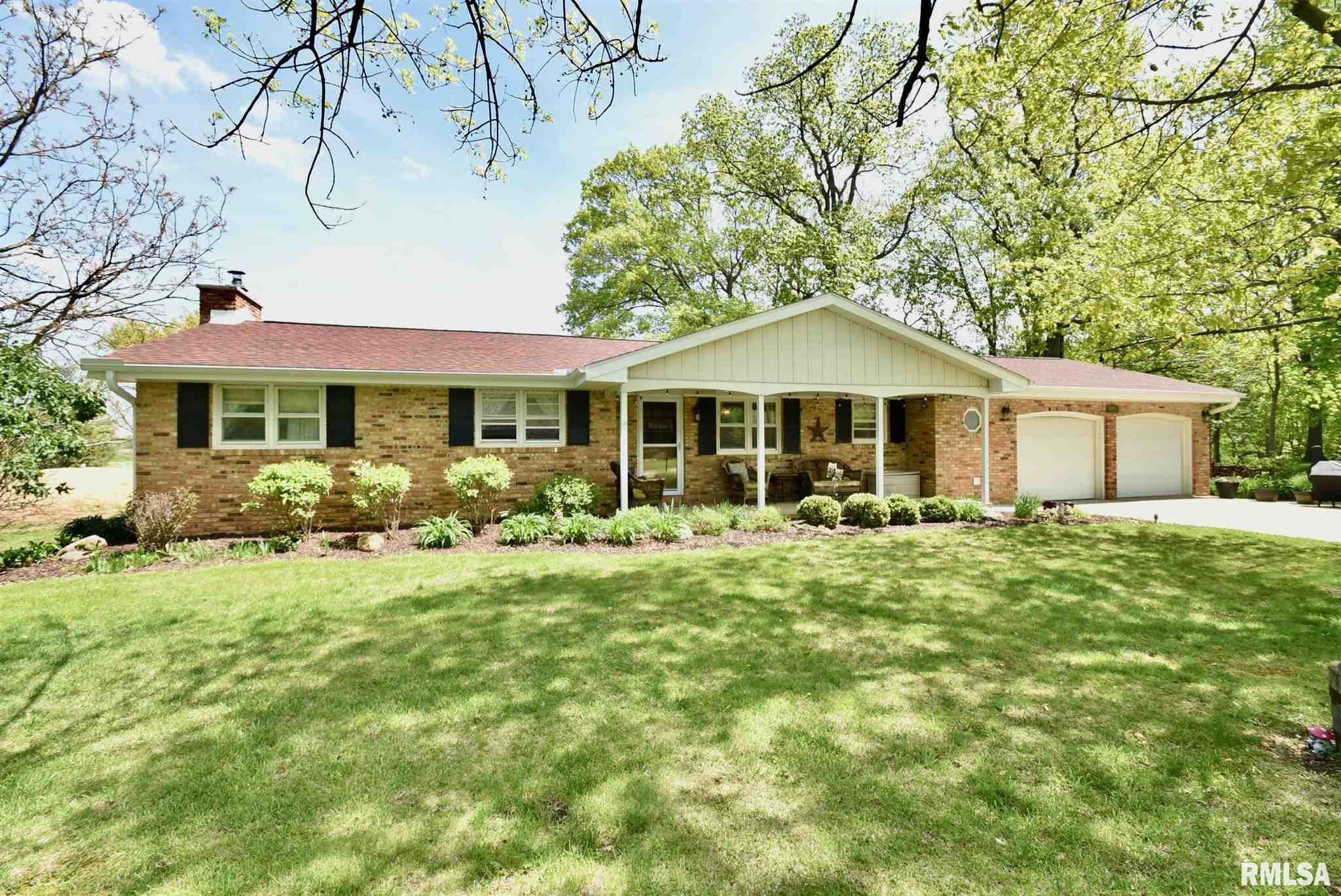 10216 Hickory Road Tremont, IL 61568 - Photo 1 of 50