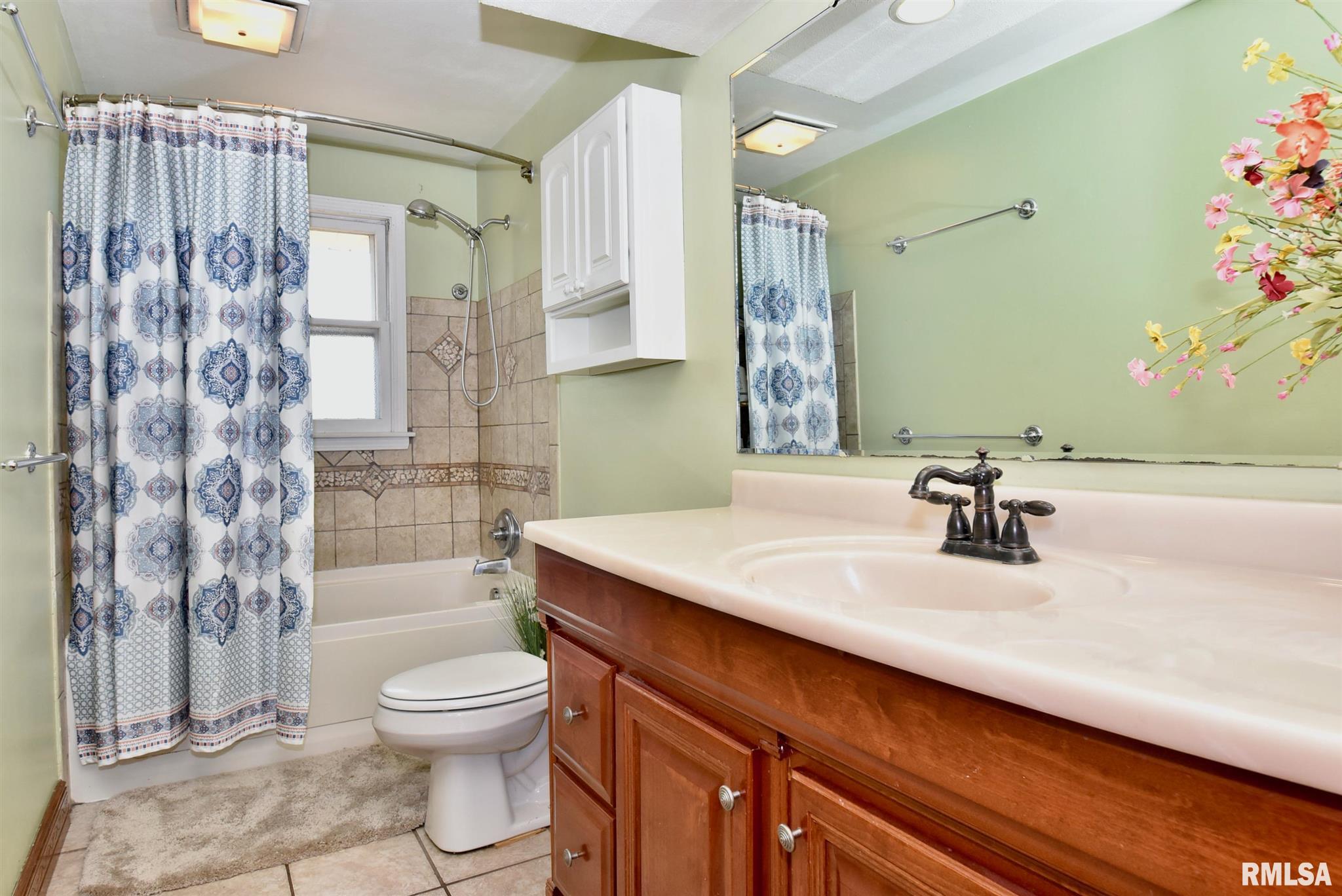 10216 Hickory Road Tremont, IL 61568 - Photo 4 of 50