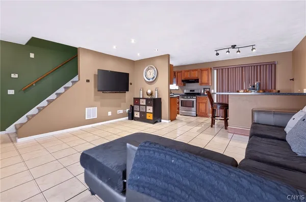 $249,900 | 912 Mildred Avenue, Unit 910, Utica, NY 13502