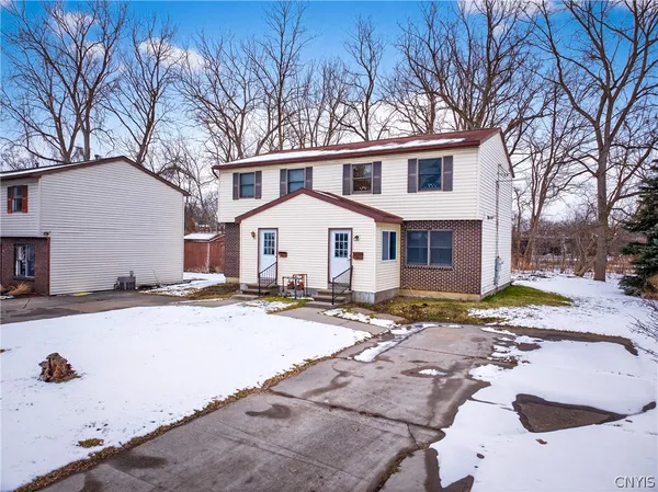 $249,900 | 912 Mildred Avenue, Unit 910, Utica, NY 13502