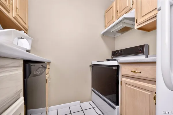 $249,900 | 912 Mildred Avenue, Unit 910, Utica, NY 13502