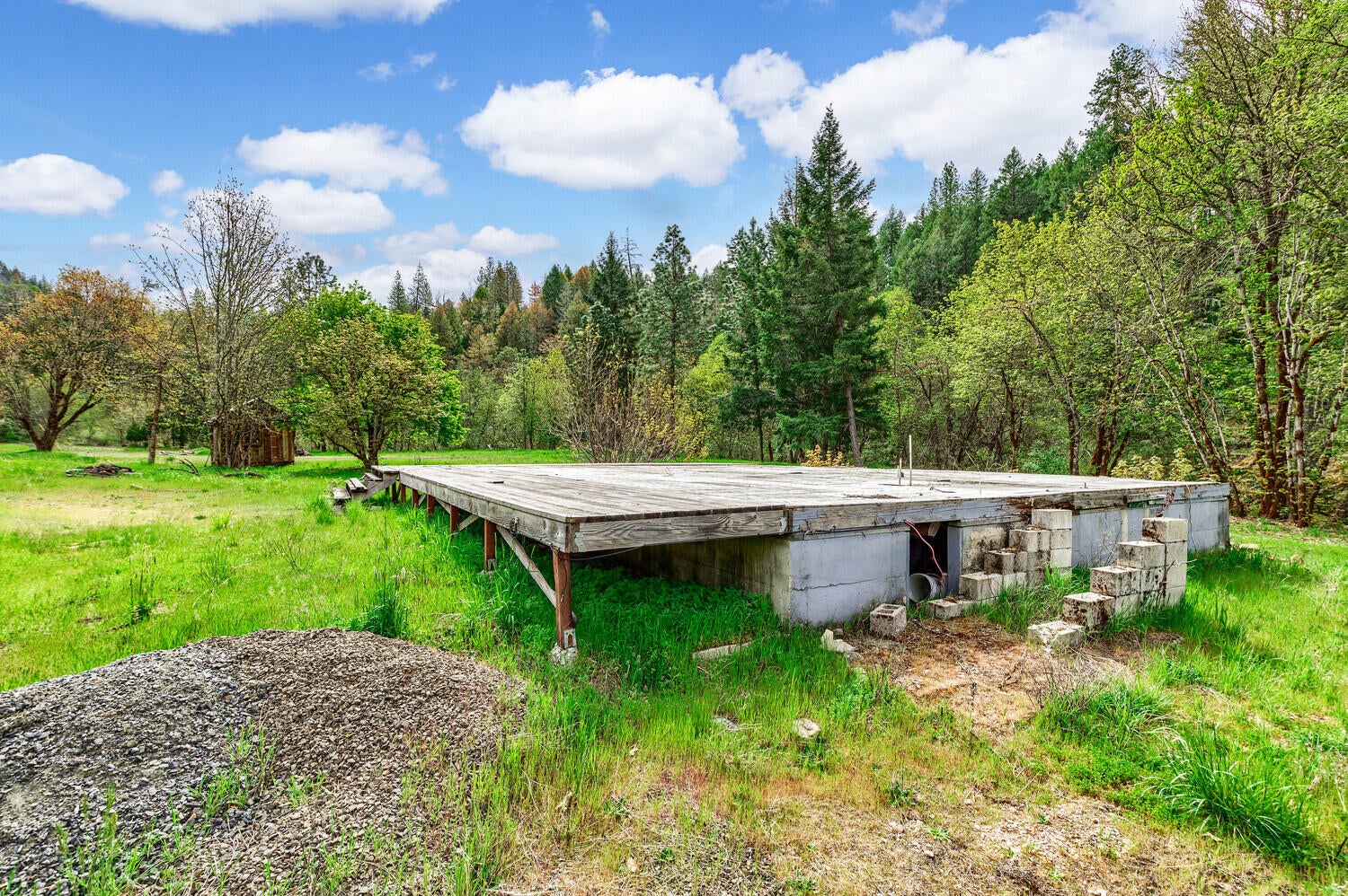 344 Elk Creek Road Trail, OR 97541 - Photo 6 of 43 07_ApexVTec_7_mls