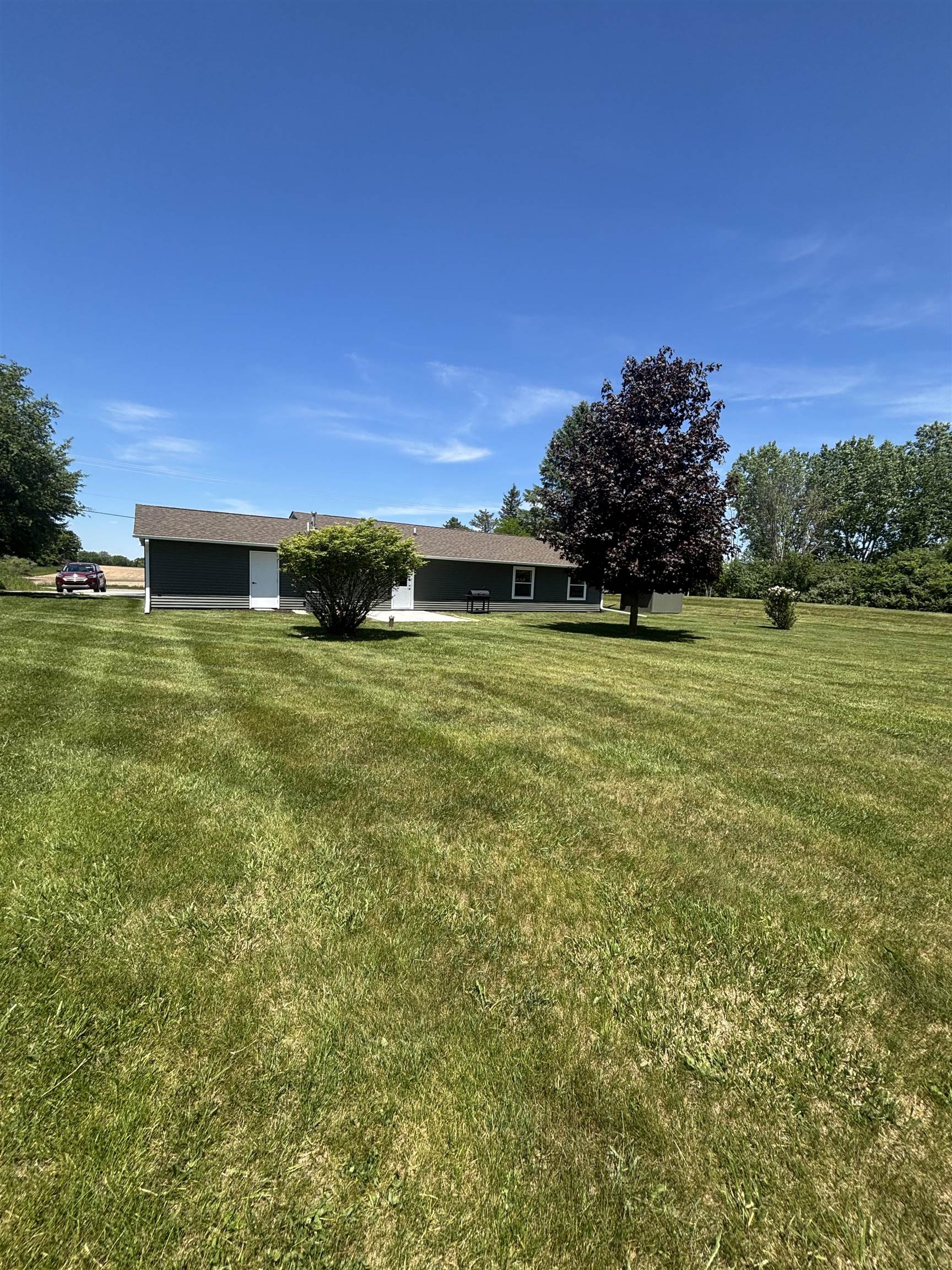 3092 East Deerfield Road Mount Pleasant, MI 48858 - Photo 3 of 32