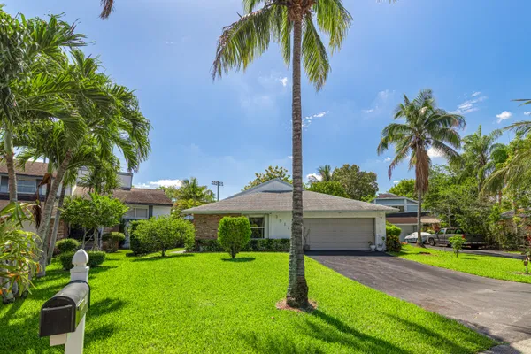 $573,000 | 3517 Northwest 73rd Way, Coral Springs, FL 33065