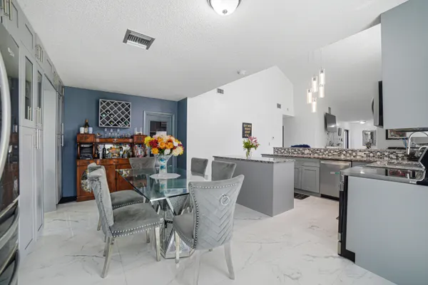 $573,000 | 3517 Northwest 73rd Way, Coral Springs, FL 33065