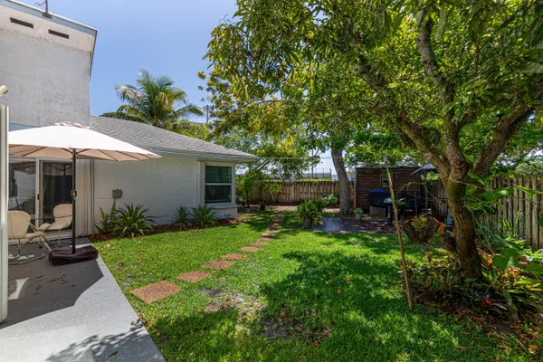 $573,000 | 3517 Northwest 73rd Way, Coral Springs, FL 33065