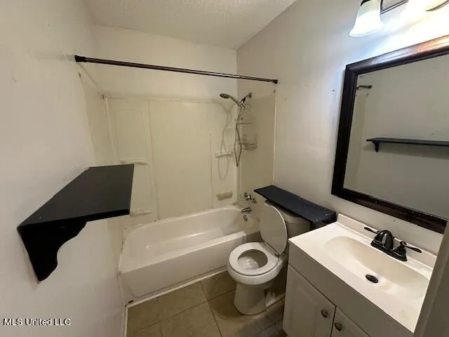 $1,600 | 109 McRaven Street, Clinton, MS 39056