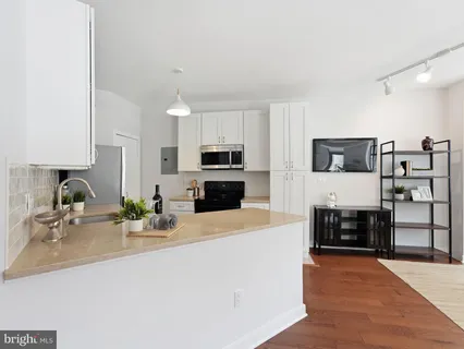 $450,000 | 955 26th Street Northwest, Unit 309, Washington, DC 20037