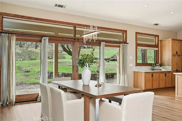 $1,169,000 | 17205 Black Oak Hill Drive, Middletown, CA 95461