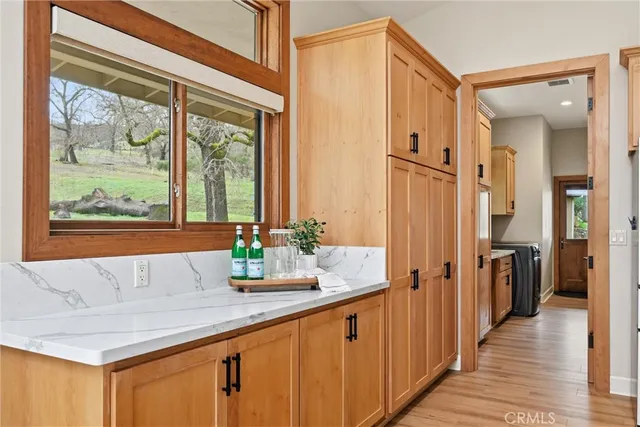 $1,169,000 | 17205 Black Oak Hill Drive, Middletown, CA 95461