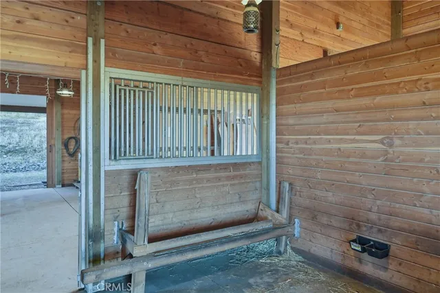 $1,169,000 | 17205 Black Oak Hill Drive, Middletown, CA 95461