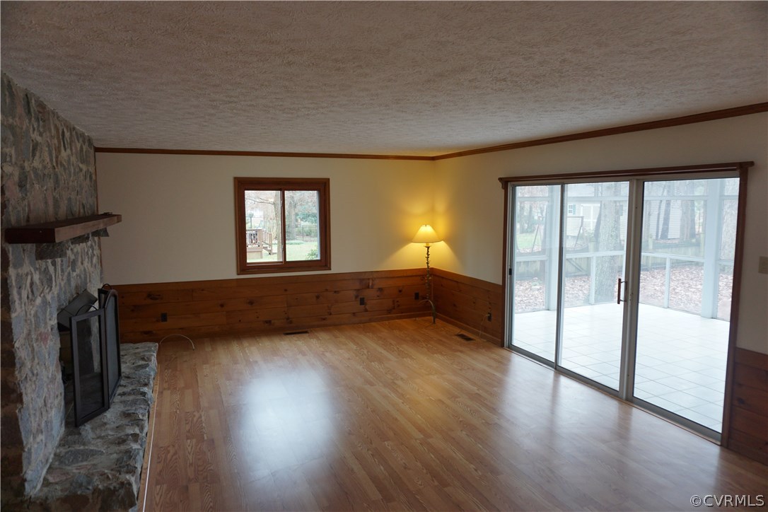 613 Rebel Ridge Road Colonial Heights, VA 23834 - Photo 20 of 40 Family room with siding glass door leading to larg