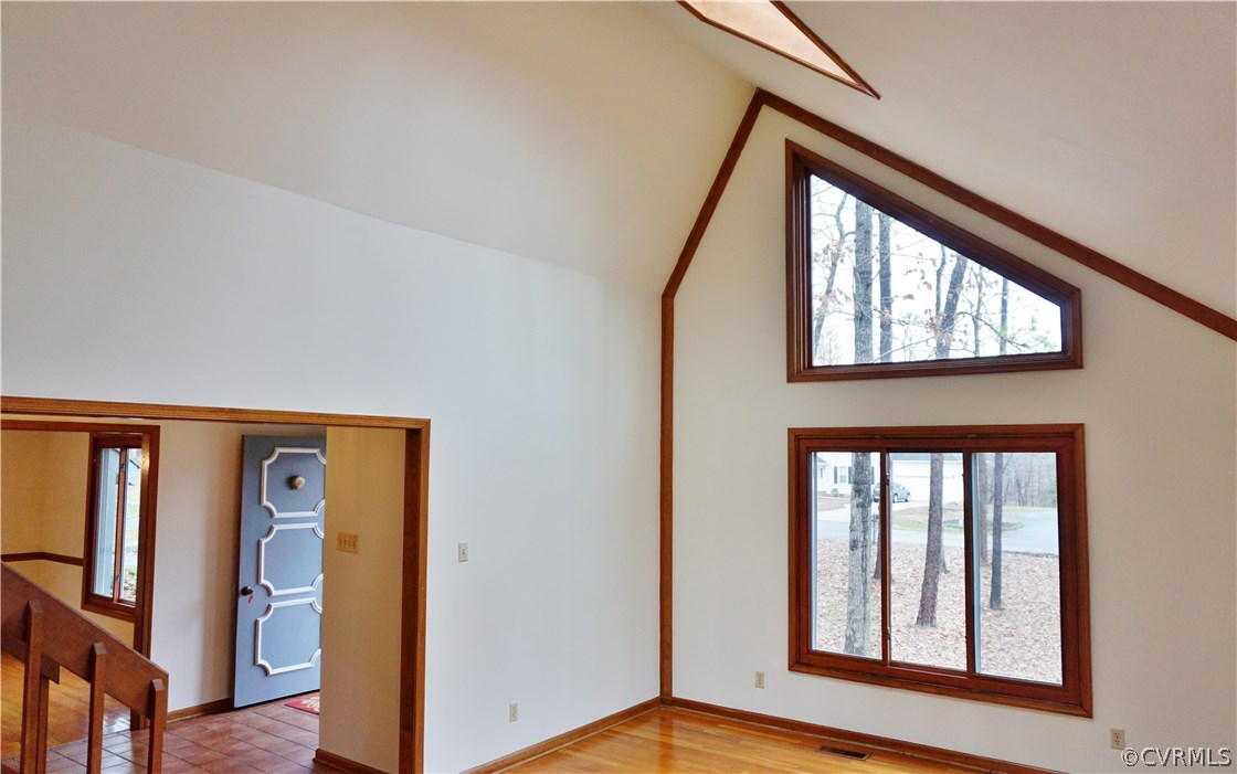 613 Rebel Ridge Road Colonial Heights, VA 23834 - Photo 5 of 40 Front living room/office with cathedral ceiling, p