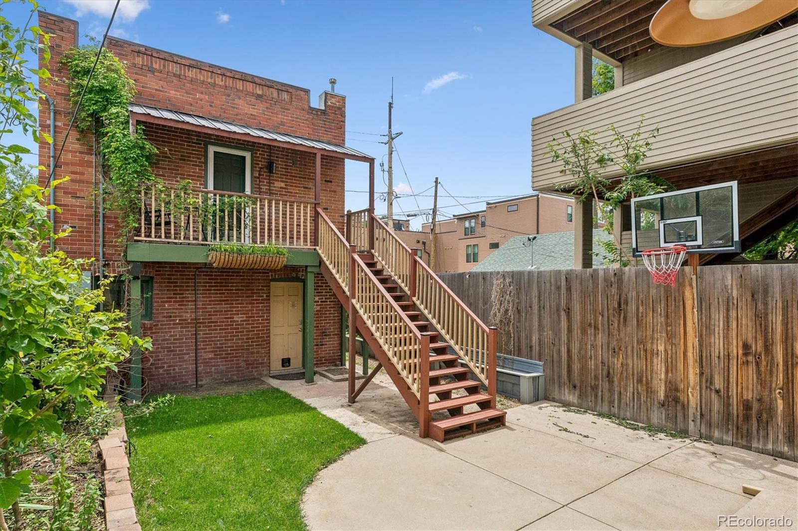 2422 Stout Street Denver, CO 80205 - Photo 19 of 27