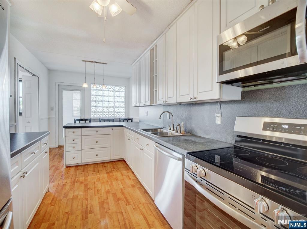 250 Gorge Road, Unit 9I Cliffside Park, NJ 07010 - Photo 7 of 28 Gallery Image 7