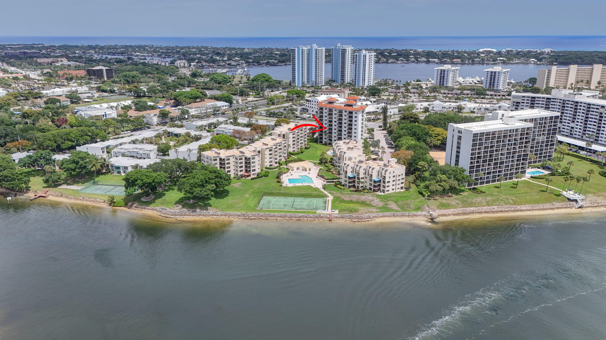 370 Golfview Road, Unit 503 North Palm Beach, FL 33408 - Photo 63 of 67 68-web-or-mls-DJI_20260416133055_0577_D-