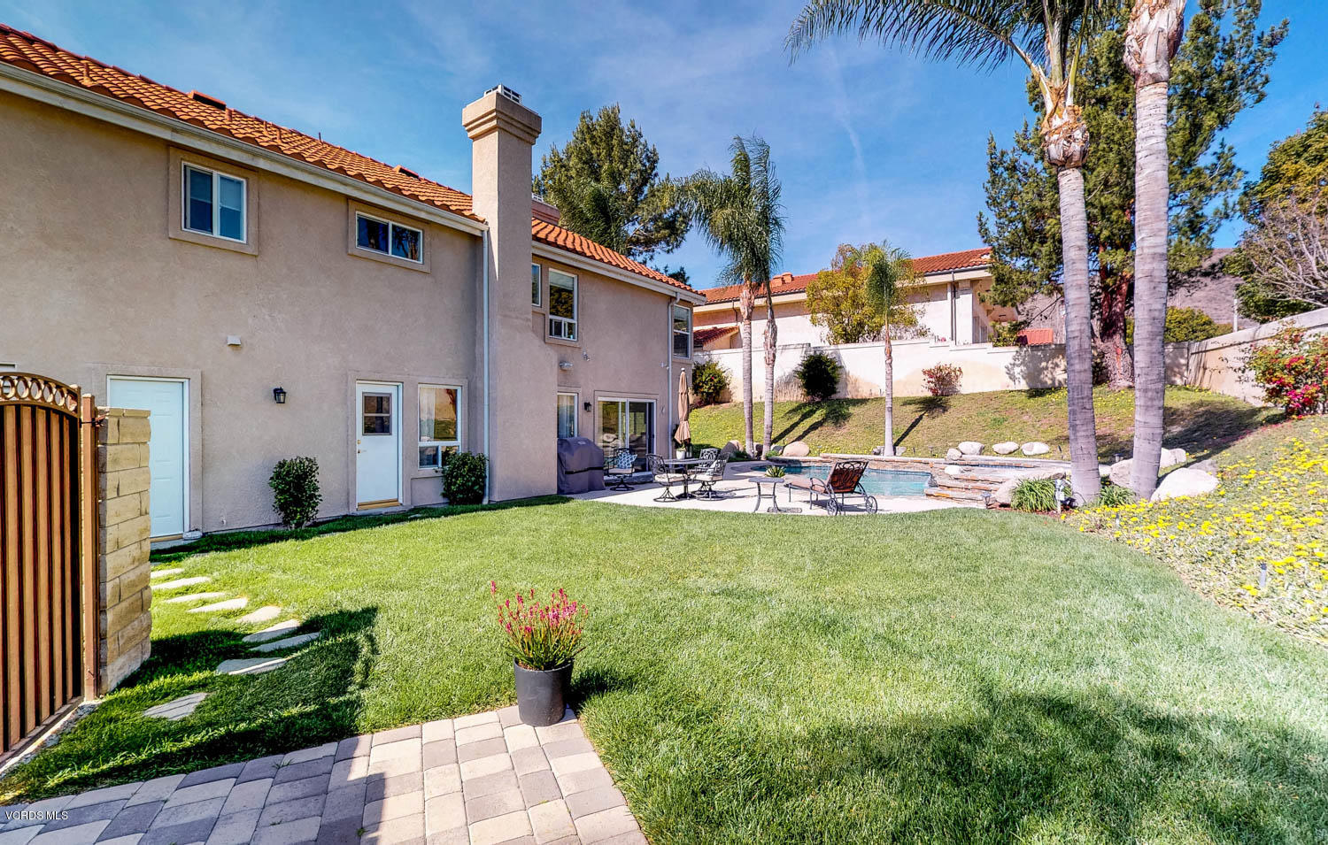 595 Fresh Meadows Road Simi Valley, CA 93065 - Photo 2 of 30 T3F9K6vb6BG - 03.09.2018_13.39.08