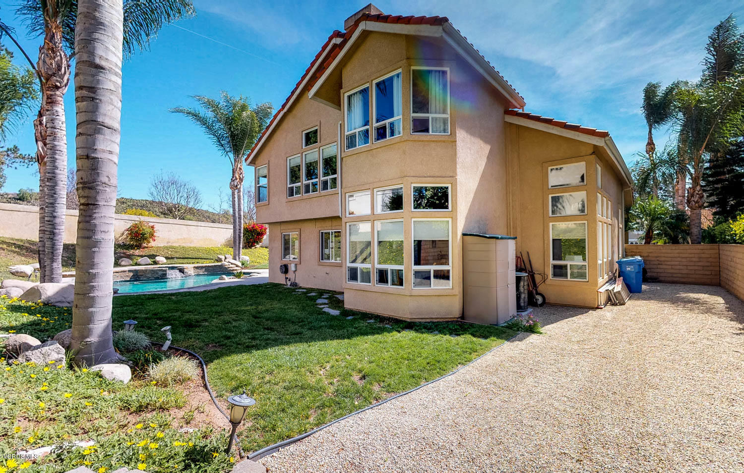 595 Fresh Meadows Road Simi Valley, CA 93065 - Photo 4 of 30 T3F9K6vb6BG - 03.09.2018_13.40.06