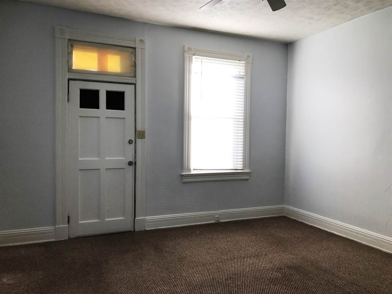 2111 Howell Street Covington, KY 41014 - Photo 6 of 13 Gallery Image 6