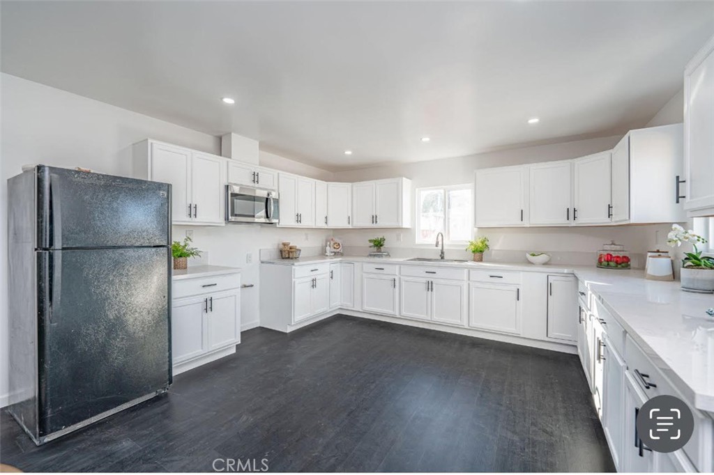 16604 E Street Victorville, CA 92395 - Photo 12 of 18