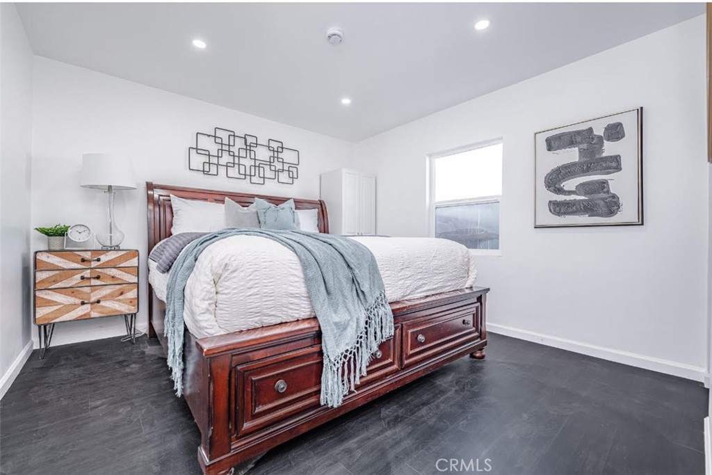 16604 E Street Victorville, CA 92395 - Photo 17 of 18