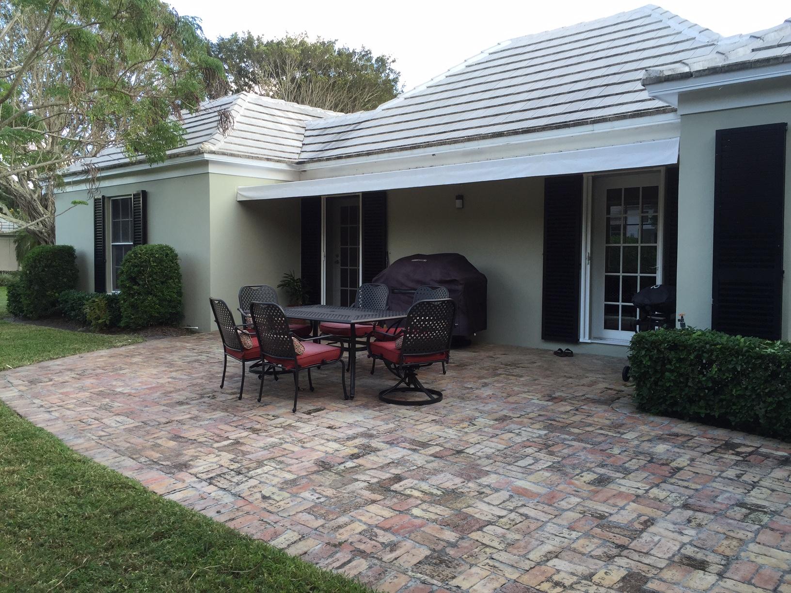 19 Country Road Boynton Beach, FL 33436 - Photo 15 of 19 Exterior